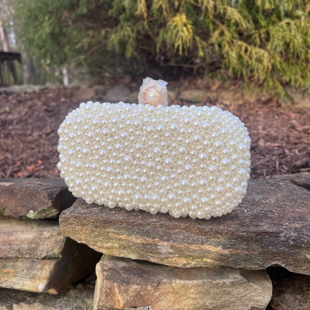 Chantal Pearl Clutch Bag